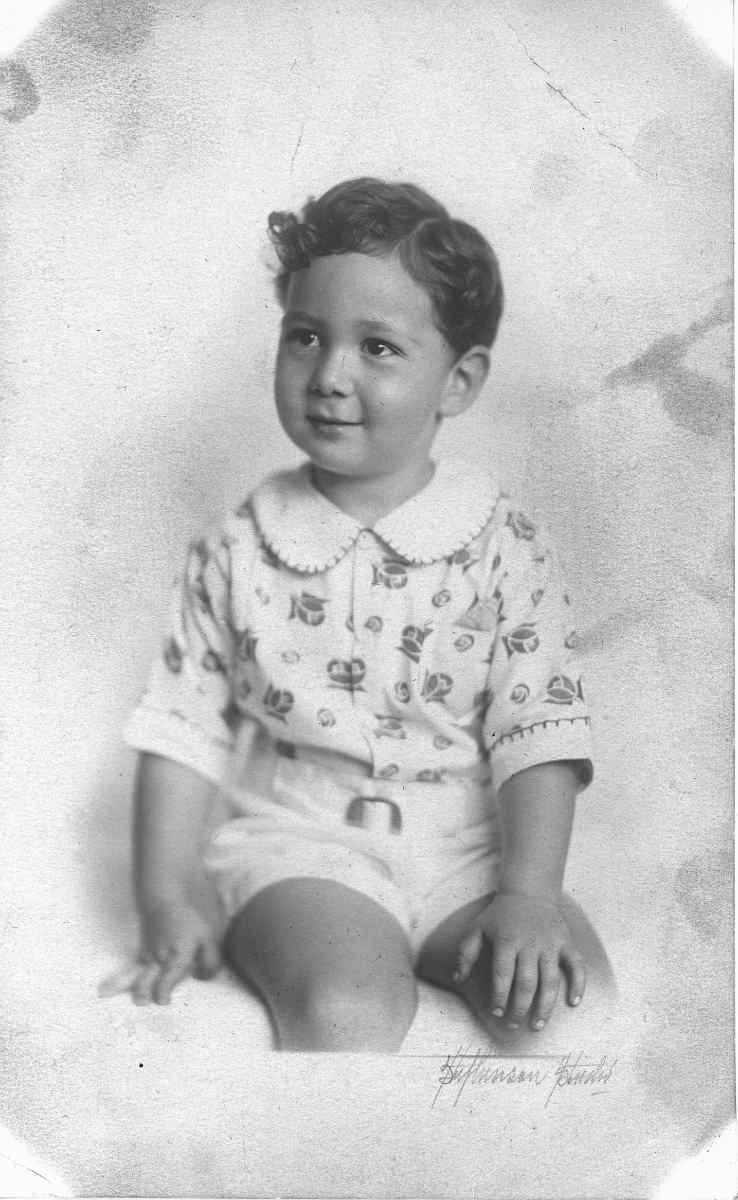 Burton as a young boy, 1928